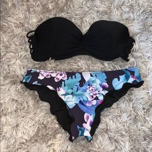NEVER WORN bikini bottoms & strapless top